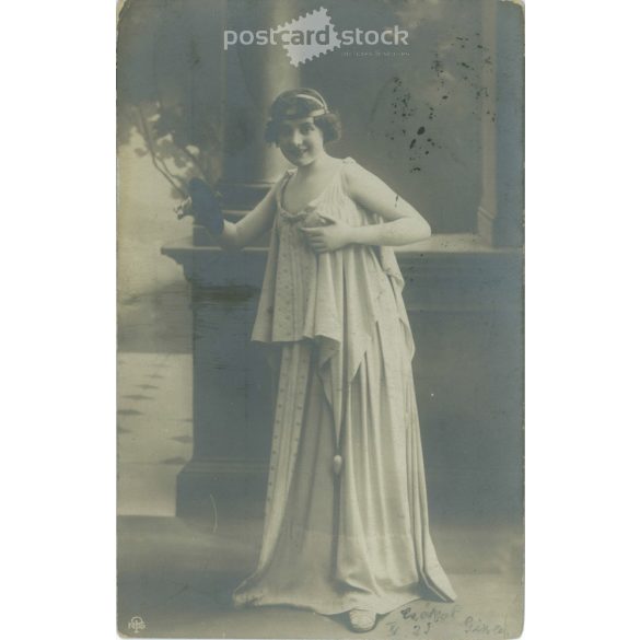 1923 – Romantic postcard. NPG Photo sheet, postcard. (2791007)