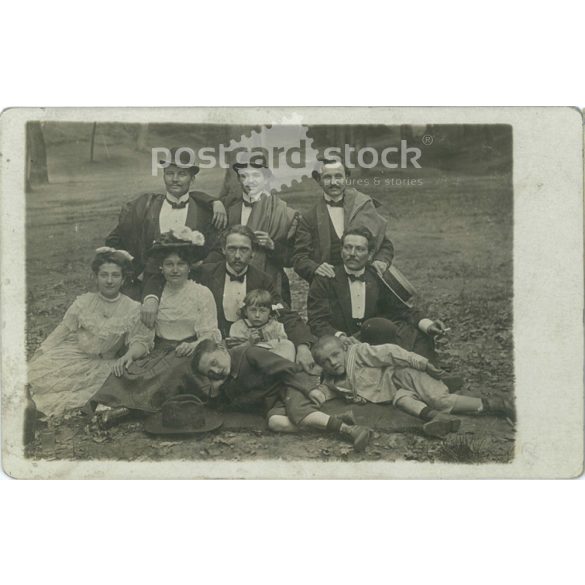 1907 – Group photo, Hamburg. Photo sheet, postcard. (2791225)