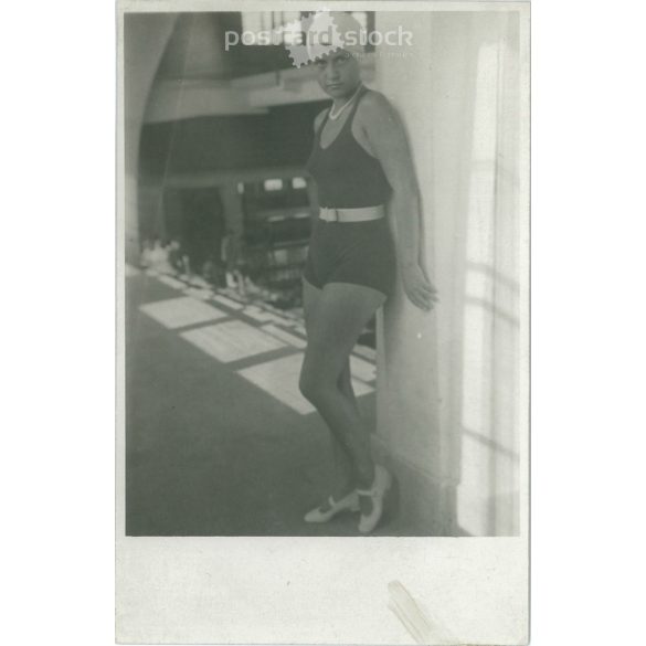 Girl in fashionable swimsuit. Photo sheet, postcard. (2791261)