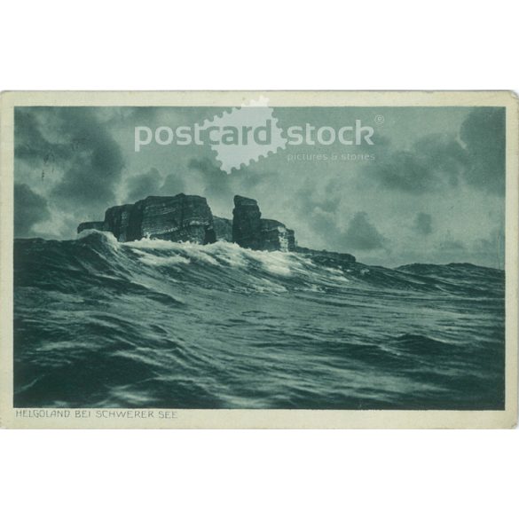 1930 – Helgoland island in the heavy seas. Photo sheet, postcard. (2791265)