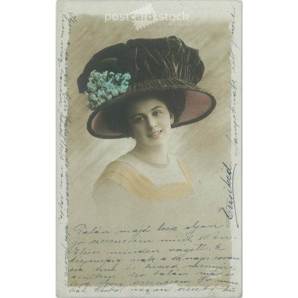 1910 – Romantic postcard. Colored photo sheet. (2791282)