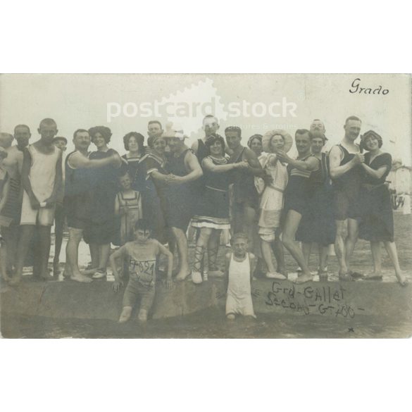 1914 – Grado. Marine group picture. Italy. Photo sheet, postcard. (2791447)