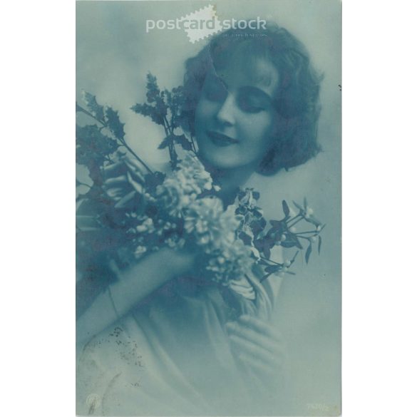 1924 – Romantic postcard. Colored photo sheet. (2791517)