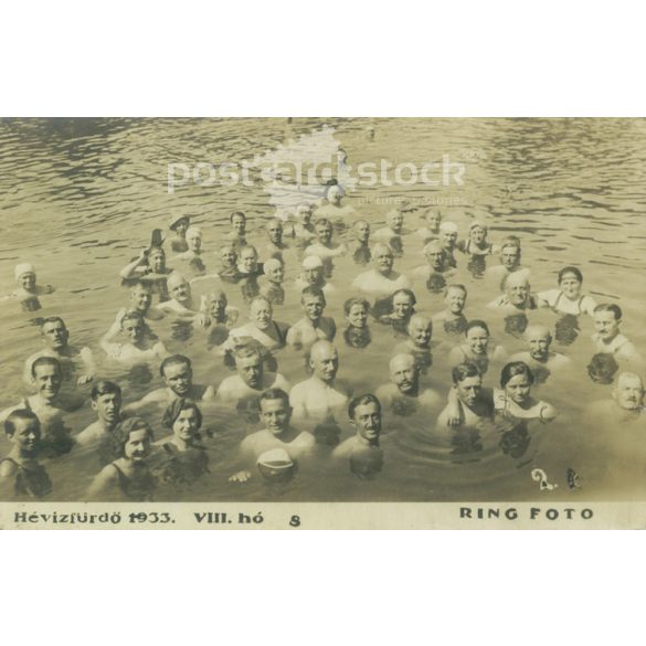 1933 – Hévíz Bath. Group photo in the water of the spa guests. Photo sheet, postcard. (2791547)