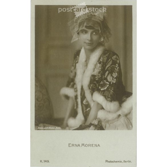 1918 – Erna Morena, German film actress, film producer and silent film screenwriter. Photo sheet, postcard. (2791590)