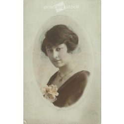   Romantic postcard. Portrait of young woman. Colored photo sheet. (2791595)