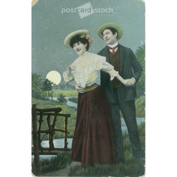 1909 – Romantic postcard. Colored photo sheet. (2791663)