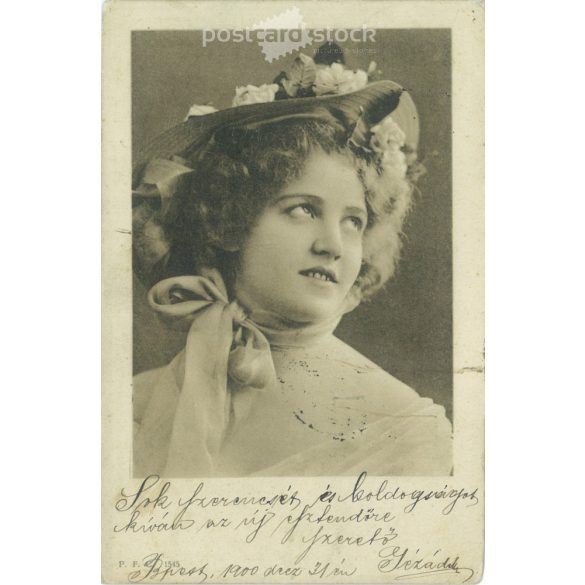 1910 – Pre-war hat fashion. Black and white photo sheet. (2791742)