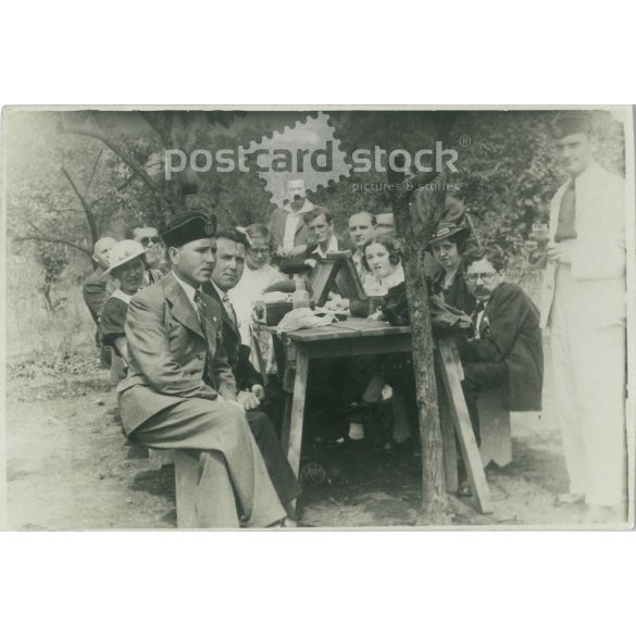 1937 – Group of friends at a garden gathering in Gyömrő. Original paper image. (2791801)