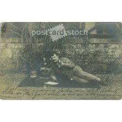   1915 – WWI K.u.K. soldier at his station. With camp stamp. Postcard, photo sheet. (2791817)