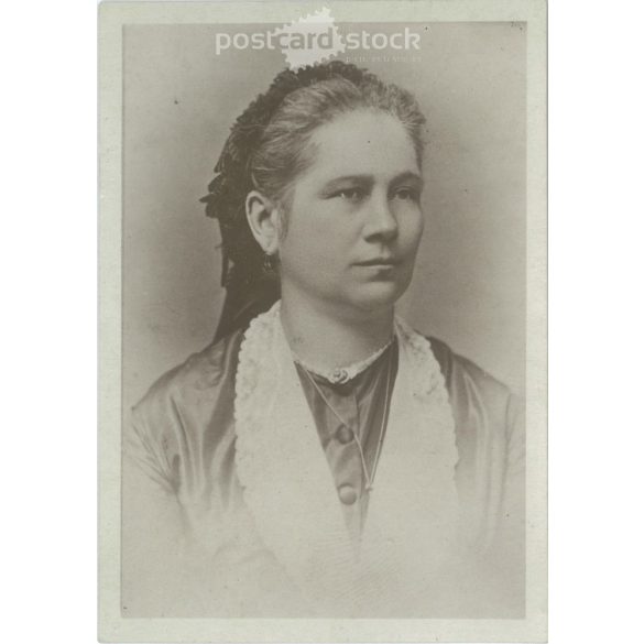 Younger picture of grandmother. Studio shot. Original paper image. 1930s. (2791935)