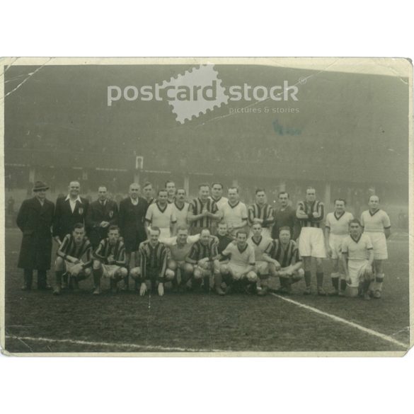 1945 – English Military Team, 2: 2. Original paper image. (2791976)