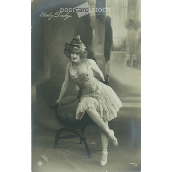 1910 – Gaby Deslys is a famous French actress. Original paper image. Postcard, photo sheet. (2792044)