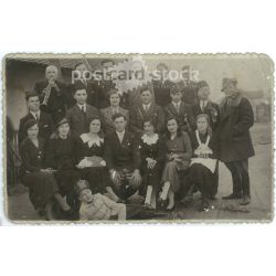   1938 – Celebratory party with soldiers. Zsadány. Sándor Ilyés is 18 years old. Black and white photo sheet, postcard. (2792138)