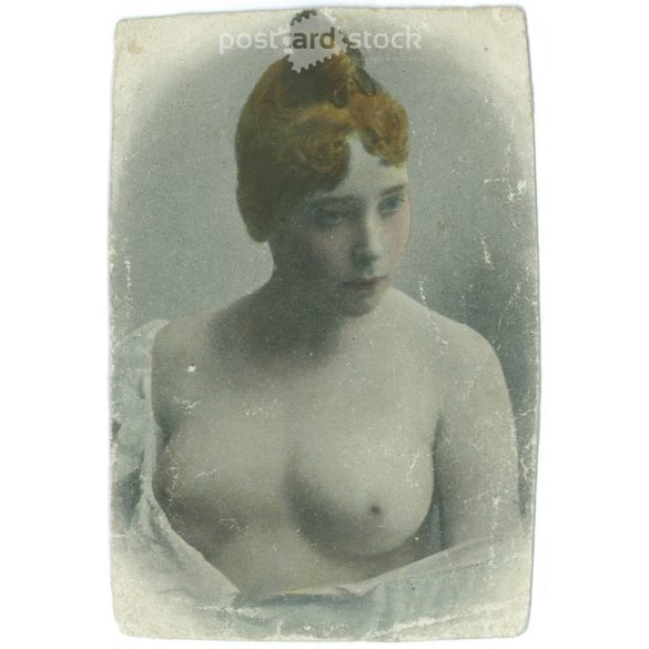 Early 1920s. Erotic photo. Colored photo sheet, reproduction. (2792154)