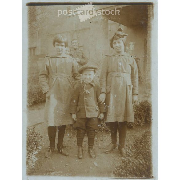 1920s, 30s. The sisters and the little brother. Original paper image. (2792161)