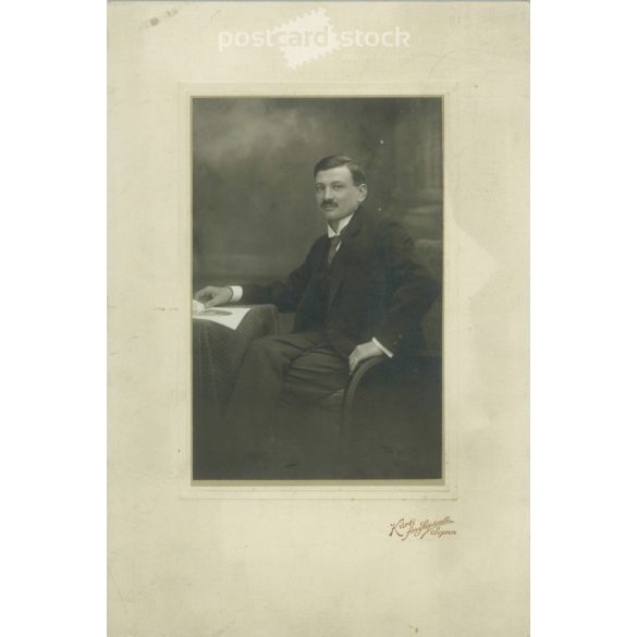 1920s. Studio photo of an elegant young man. Made in Kürti’s photography studio, Sopron. Original, cashiered paper image. (2792263)