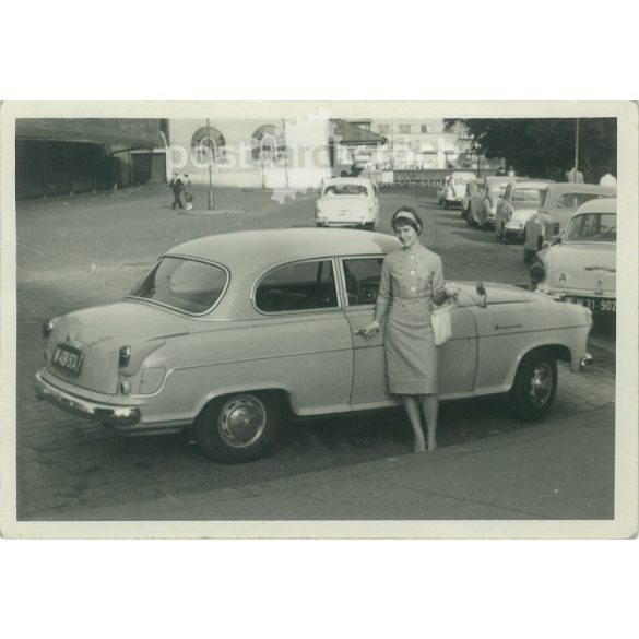 1958 – Marsha, in Austria. The maker is unknown, an original paper image. (2792291)