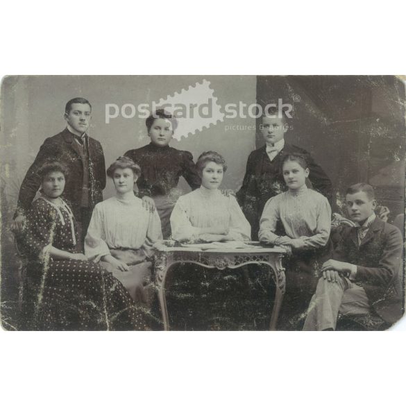 1910s. Group photo of young people. The photo was taken in Hungary. The creator of the image and the identity of the people in the image are unknown. Postcard, photo sheet. (2792308)