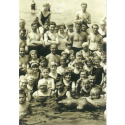   1950s. Germany. Bathers. Published by Gutsch Verlag, Berlin. Cut out postcard. Black and white reprint from an old photo. (2792446)