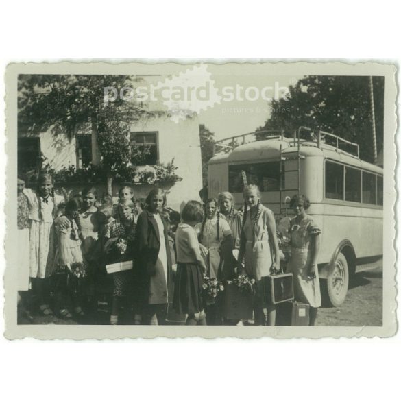 1930s. Germany. Bus tour. Original paper image, old postcard, photo sheet. (2792501)