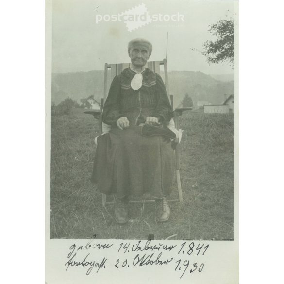 1930. Germany. Full-length photo of an 89-year-old aunt. The creator of the picture and the person on it are unknown. Original paper image, old postcard, photo sheet. (2792515)