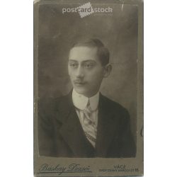   The work of the photography studio of Dezső Bácskay. Vác. Early 1900s. Studio photo of an unknown young man. Old photo, business card, CDV photo. (2792577)