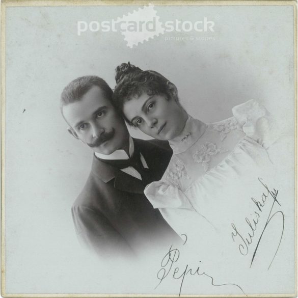 The work of the photography studio of József Kossak. Arad. Early 1900s. Studio photo of a young couple, Pepi and Juliska. Old photo, original cabinet photo / hardback photo. (2792579)