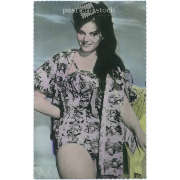 Claudia Cardinale is an Italian actress born in Tunisia, one of the biggest European sex symbols of the 1960s and 1970s. Original paper image. Old photo. Colored photo sheet, old postcard. (2792624)