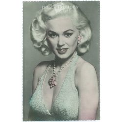   Mamie Van Doren is an American actress, singer and sex symbol. Colored photo sheet reproduction, offset print. Old postcard. (2792631)