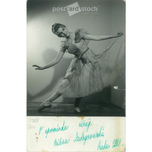 Autographed photo of Czech film actress Milena Zahrynowska. 1961. Original paper image. Old photo. (2792646)