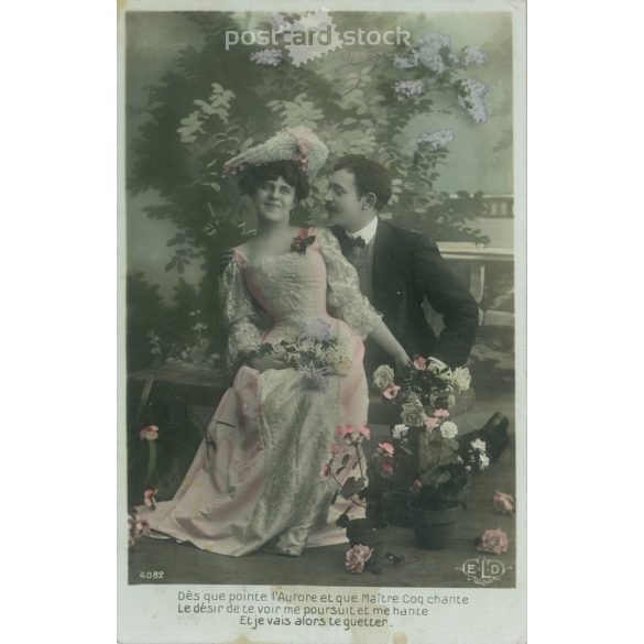 1914 - Romantic postcard. Original paper image. Old photo. Colored photo sheet, old postcard. (2792662)