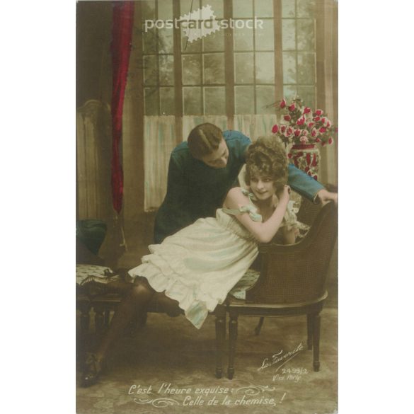 1914 – Romantic postcard. Original paper image. Old photo. Colored photo sheet, old postcard. (2792663)