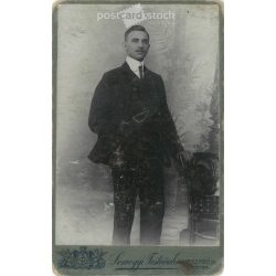   Circa 1900. Studio photo of a young man. The person in the picture is unknown. The work of the photography studio of the Somogyi brothers. Veszprém. Old photo, business card, CDV photo. (2792711)