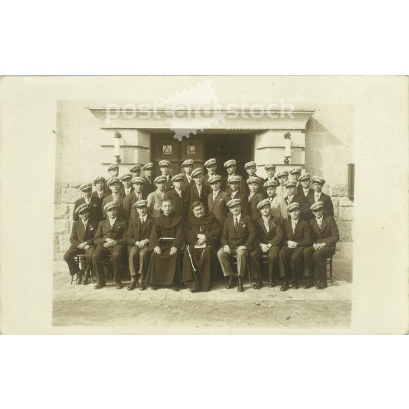 1937 – Northern Catholic Young Men’s Association. Original paper image. Old photo. Black and white photo sheet, old postcard. (27925718)